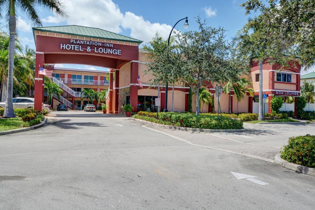 Plantation Inn Hotel And Lounge Bagian luar foto