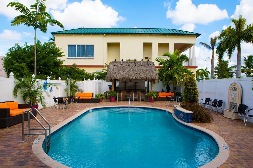 Plantation Inn Hotel And Lounge Bagian luar foto